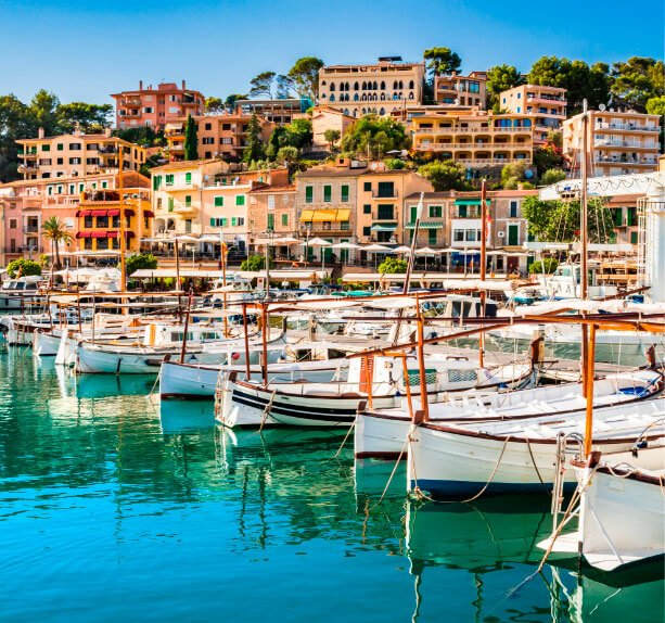 das hotel miramar befindet sich im hafen von sóller